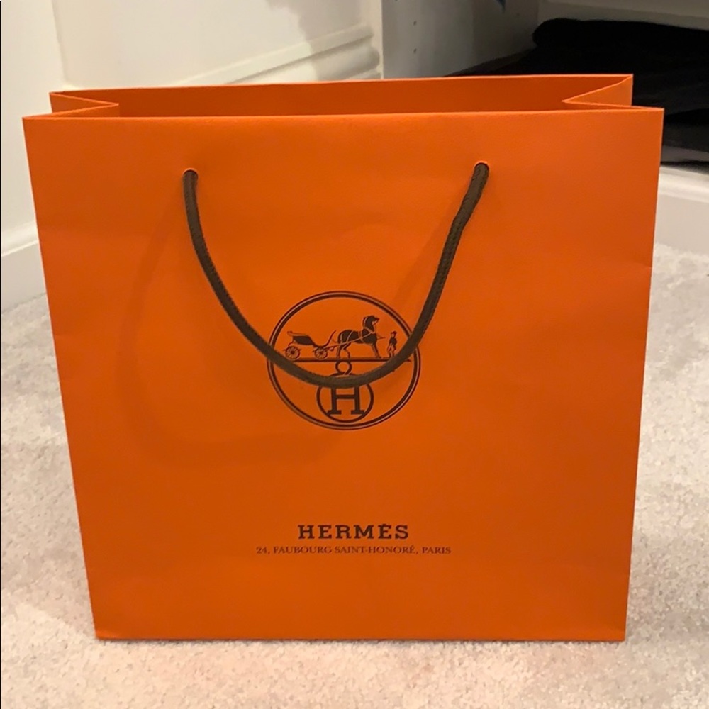 Medium Hermès shopping bag